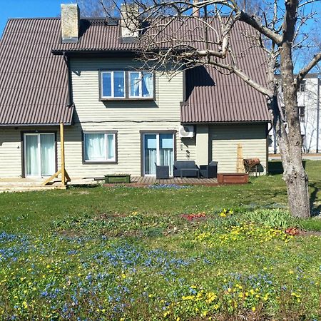 Meie Hiiumaa Majutus Kaerdlas Extérieur photo